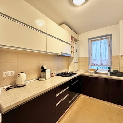 Аренда уютной 2-комнатной квартиры в Брашове, Румыния